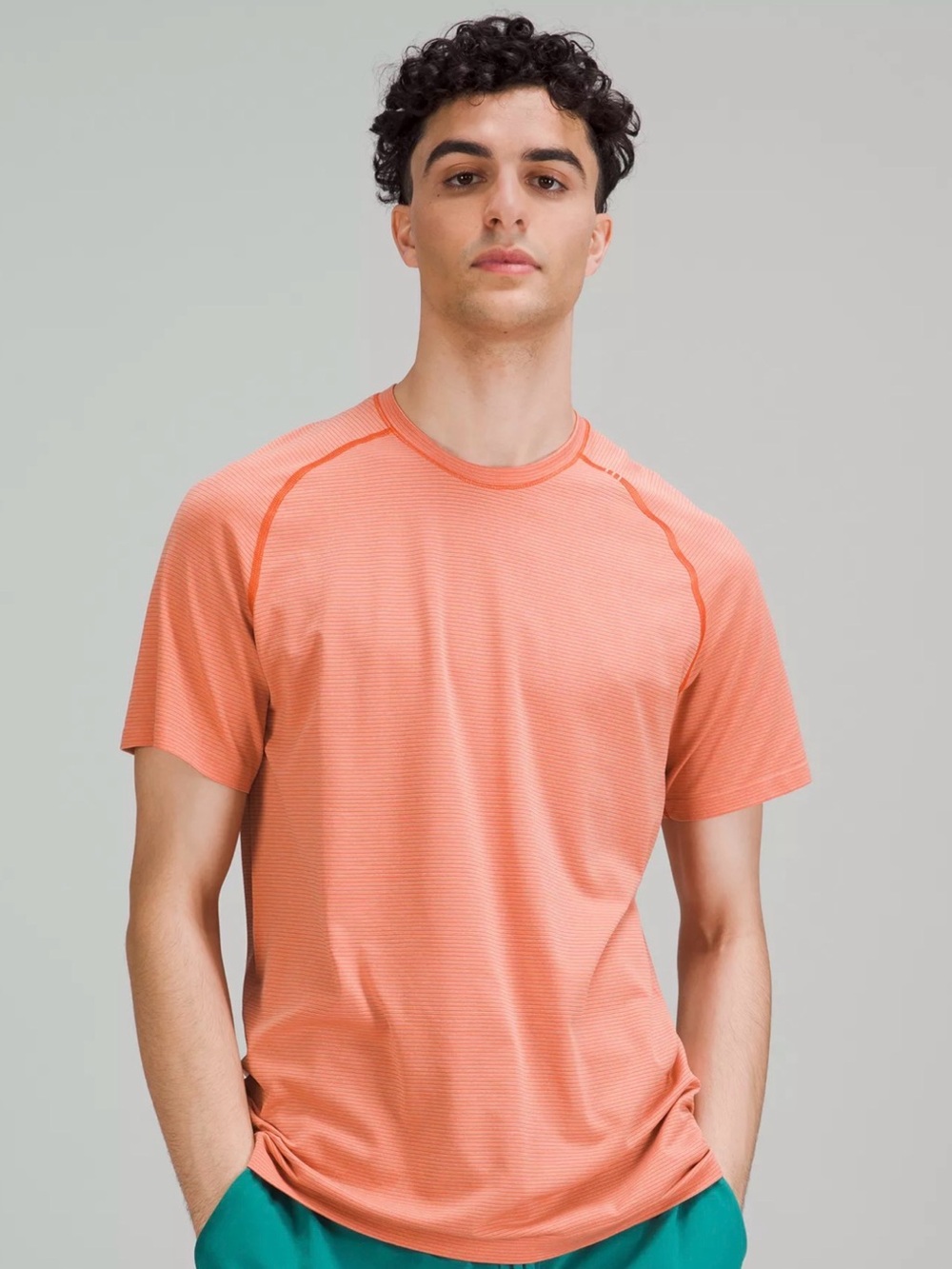 Lululemon Metal Vent Tech Shirt Medium Orange Athletic Gym Tee